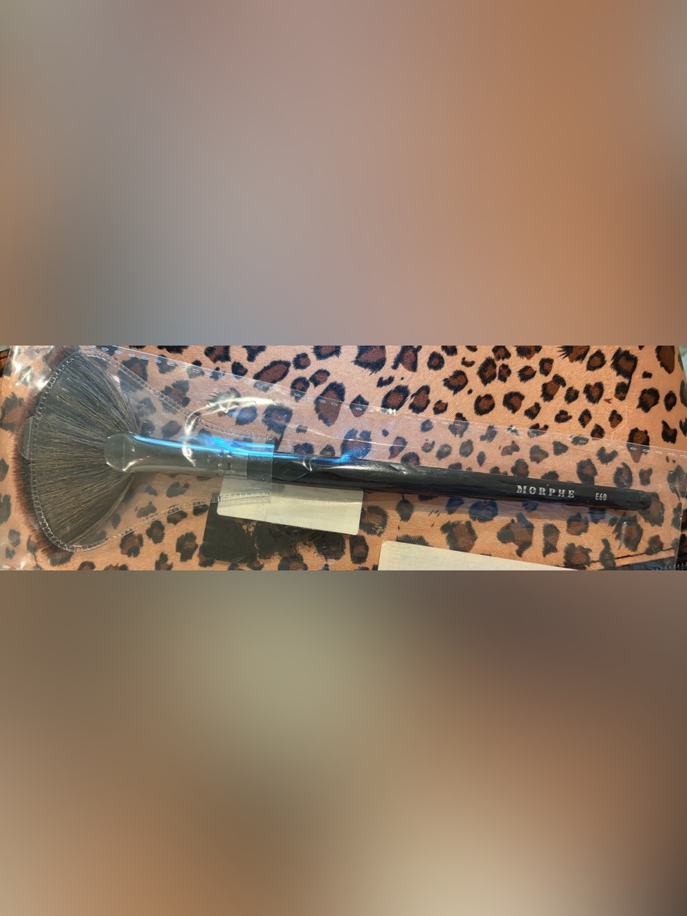 Morphe E60 Highlighter Fan Brush